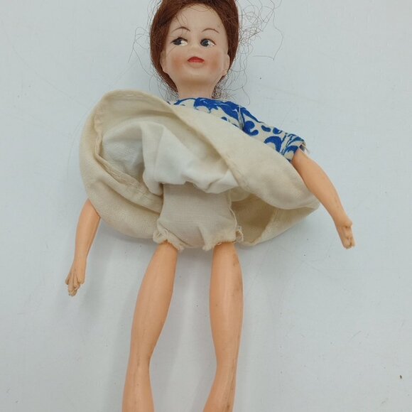 Vintage 1960's Ideal Fantasy Family Petite Princess Dollhouse Miniatures - Picture 8 of 8